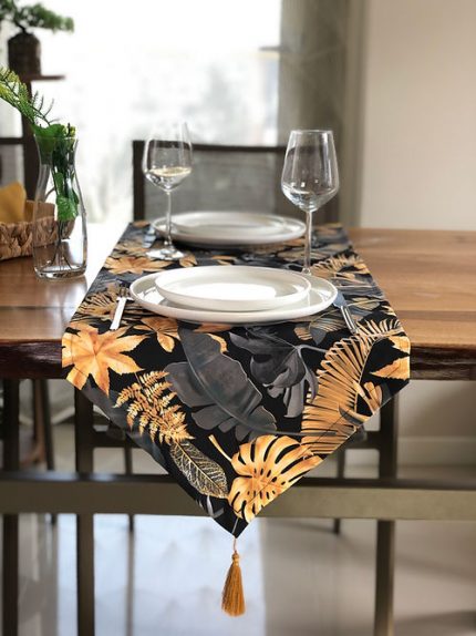Table Runner Cover