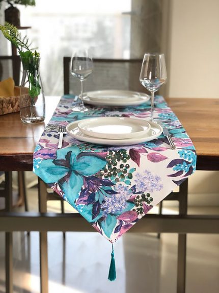 Table Runner Cover