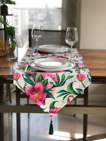 Table Runner Cover