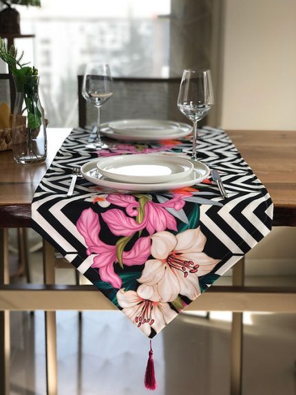 Table Runner Cover